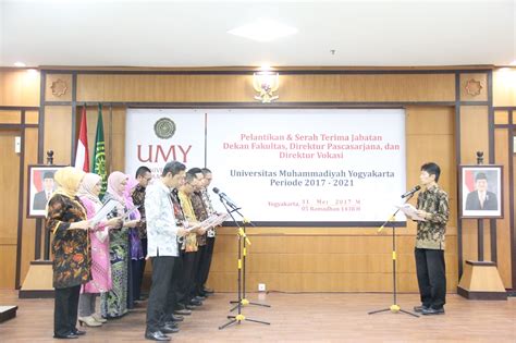 Rektor UMY Lantik Dekan Fakultas Dan Direktur Pascasarjana Baru Periode