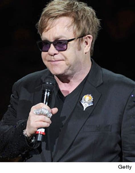 Ailing Elton John Cancels Shows In Las Vegas