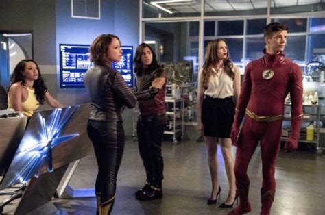 Promo Images For The Flash Season 5 Episode 2 Blocked