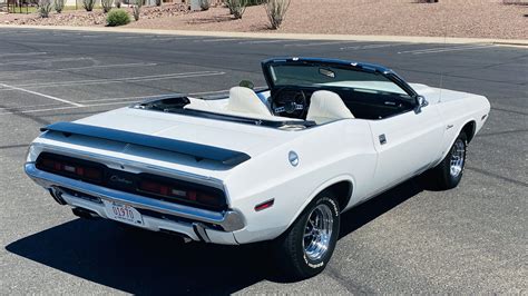 1971 Dodge Challenger Convertible - Classic Promenade