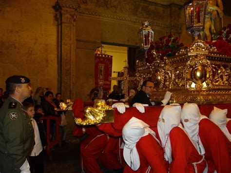 Resumen De La Procesi N Del Cristo De La Columna De Alcal De