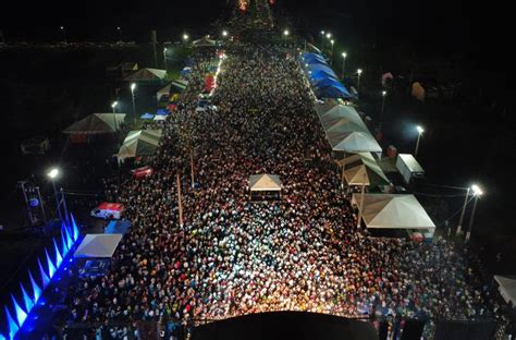 Festas P Blicas Re Nem Mais De Mil Pessoas Na Virada Do Ano Em Rio