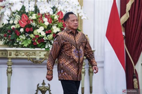 Profil Tito Karnavian Mendagri Untuk Kabinet Pemerintahan Prabowo