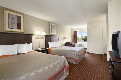 Days Inn & Suites by Wyndham Rancho Cordova | Rancho Cordova, CA Hotels