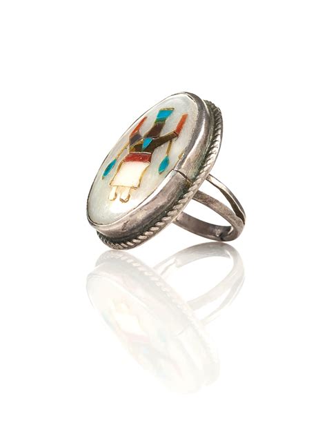 Lot VINTAGE SIGNED NAVAJO STERLING MOTHER OF PEARL INLAY RING