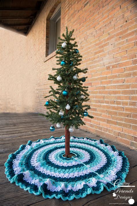 Beautifully Textured Christmas Tree Skirt Crochet Pattern By Crafting