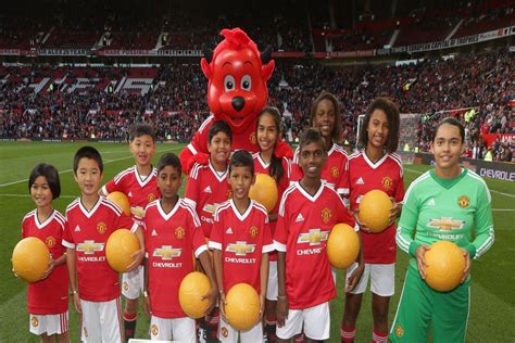 How To Become A Mascot For Manchester United? - Easy Guide