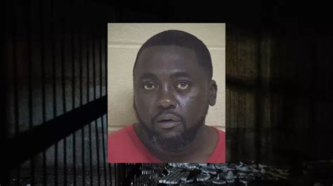 Shreveport Man Arrested and Charged With Several Armed Robberies