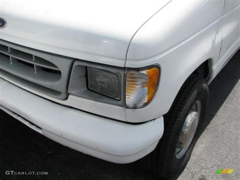 Oxford White Ford E Series Van E Super Duty Commerical Utility