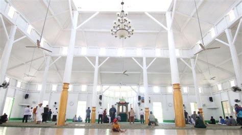 Masjid Jami Darul Ibadah Saksi Bisu Perkembangan Islam Di Ujung