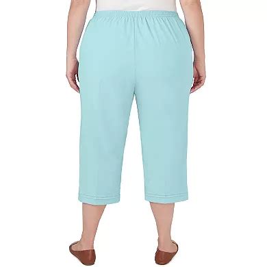 Plus Size Alfred Dunner Pull-On Button Cuff Capri Pants