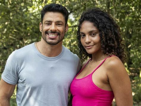Maria Avila E Orochi - Mari Ávila revela bastidores da gravação de sexo com Orochi: “Foi muito ...