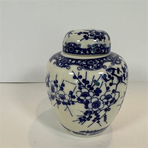 Japanese Ginger Jar Andrea By Sadek Japanese Jar Blue And White With