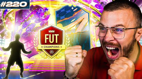 Fifa My Amazing Fut Champions Rewards We Packed A Hero Card