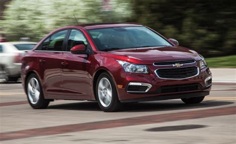 2015 Chevrolet Cruze Review | Compact Sedan Chevy Cruze Turbo | Car and ...