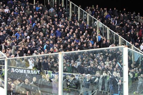 Fiorentina Tottenham Patteggia Sei Mesi Il Tifoso Inglese Che Ha