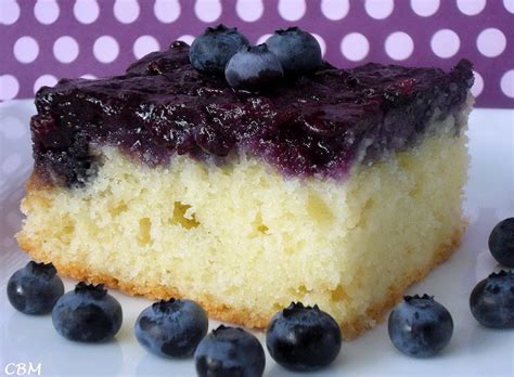 Dans la cuisine de Blanc manger Gâteau renversé aux bleuets citronnés