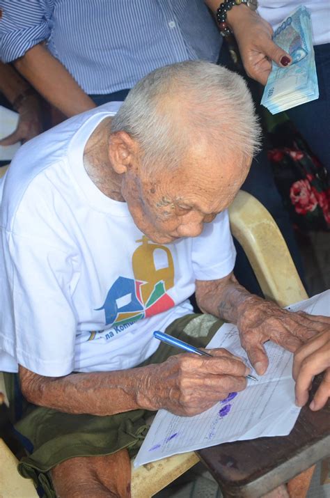 Albay Centenarians Receive Additional Cash Incentives Philippine News