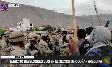 Arequipa Ejército desbloqueó vías en el sector de Ocoña Arequipa Canal N