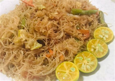 Filipino Pancit Bihon Guisado - Vermicelli Noodles Stir Fry Recipe by ...