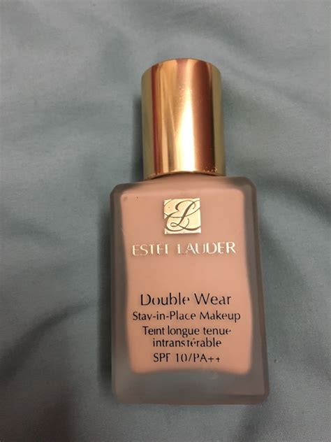 Estee Lauder Double Wear Foundation 美容＆化妝品 健康及美容 皮膚護理 化妝品 Carousell