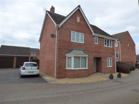 Mildenhall Way Kingsway Gloucester 4 Bedroom Detached For Sale Gl2