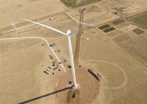 Wts Wind Turbine Is Largest In Us