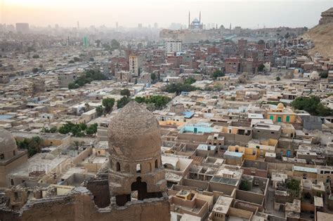 مسجد الخلوتي تحفة معمارية منسية على سفح جبل المقطم فيديو وصور