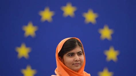 Malala Yousafzai erhält Sacharow Preis im EU Parlament