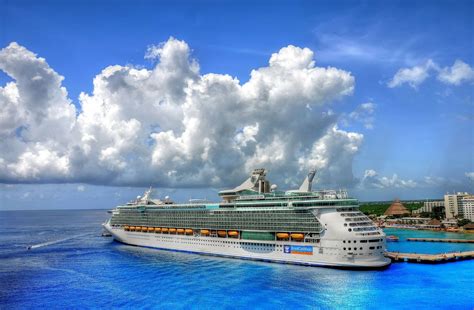 MS Freedom of the Seas HD Wallpapers and Backgrounds