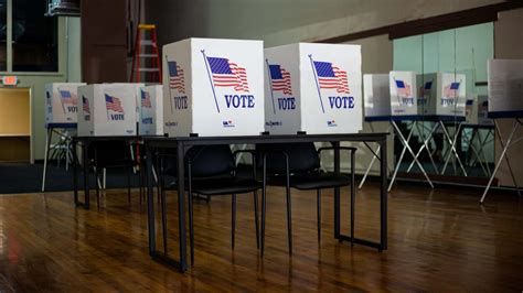 How To Register To Vote In The 2022 Midterm Elections Lifehacker