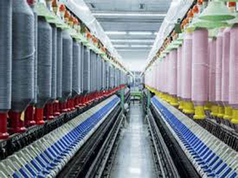 Pakistans Textile Sector Hit Hard By Energy Crisis Rupee Fall