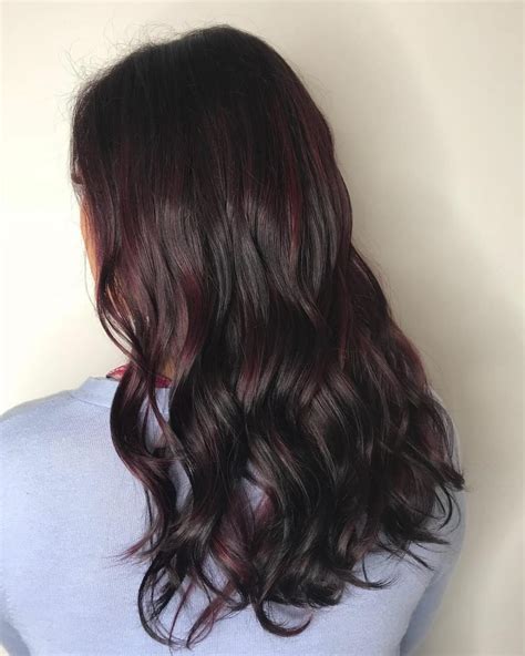 25 Jaw Dropping Dark Burgundy Hair Colors For 2022