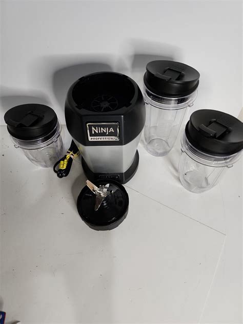 Nutri Ninja Bullet Professional Blender 1000 Watts Bl455 And 3 Cups Wlids Nice Ebay