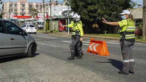 Ruas de Curitiba serão bloqueadas em cinco bairros para desfile