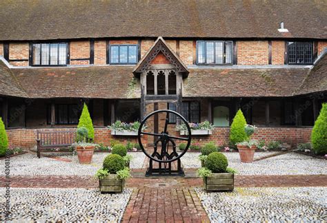 Medieval Cobbled English Courtyard Garden Stock Photo Adobe Stock