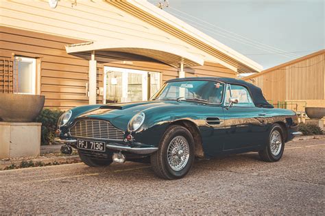 A DB6 Arrives - Bridge Classic Cars