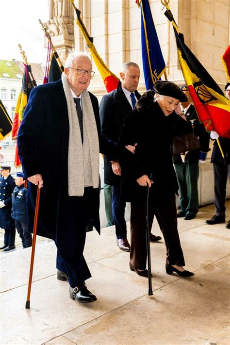 Le Roi Philippe Le Roi Albert Ii Le Prince Laurent Et La Princesse