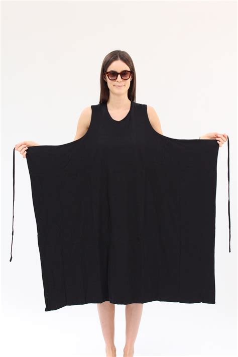 Kowtow Envelope Dress Black Beklina