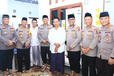 Wujudkan Pemilu Aman Dan Damai Gus Baha Apresiasi Kinerja Polri