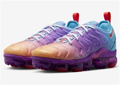 Nike Air Vapormax Plus Covered In Multi Gradients Laptrinhx News