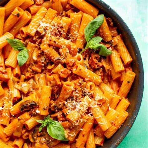 Easy Creamy Chorizo Pasta Beat The Budget