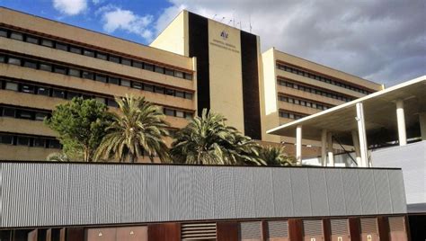 El Hospital General Universitario De Elche Refuerza Su Personal De Cara