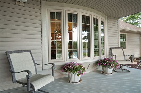 Your Complete Guide To Replacing A Bay Or Bow Window Simonton