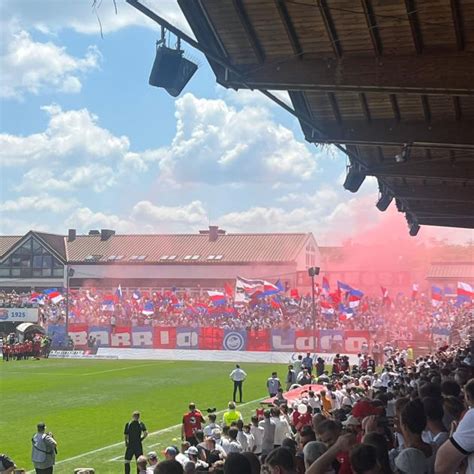 Fotos Galerie Heimfans SpVgg Unterhaching FC Energie Cottbus