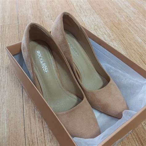 Nude Heels With Freebie Heels Women S Fashion Footwear Heels On Carousell