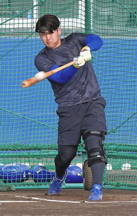 中日・石川昂弥、術後“初屋外”フリー打撃で10本の柵越え「気持ちよかった」「上と下（の動作）が合えばまだ飛ぶ」：中日スポーツ・東京中日スポーツ