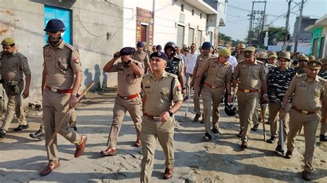 Bijnor Police On Twitter Bijnorpolice जिलाधिकारी व पुलिस अधीक्षक