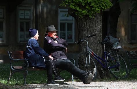 Galerija Demograf U Hrvatskoj Su Ostali Ve Inom Stariji Bogati I