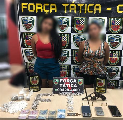 Mulheres são presas dentro de casa por suspeita de tráfico de drogas